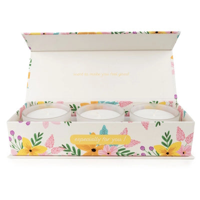 Superdrug Candlelight Set of 3 Candles Gift Box Floral Hugs- Buy online at McGrocer