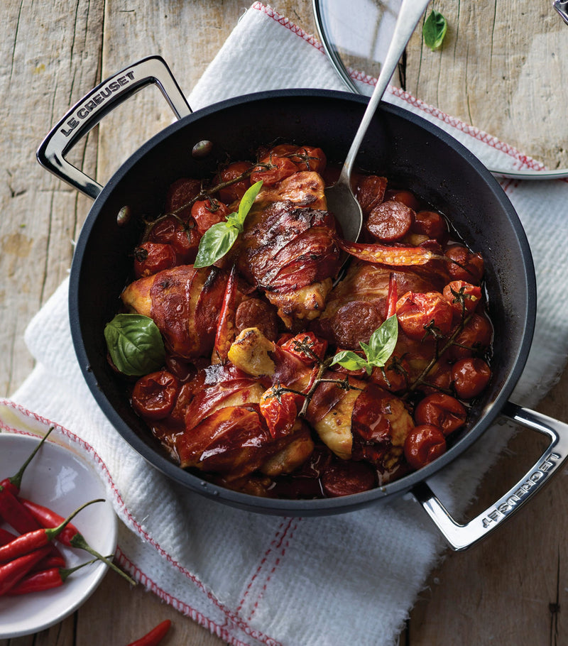 Le Creuset Toughened Non-Stick shallow casserole 26cm, UK version