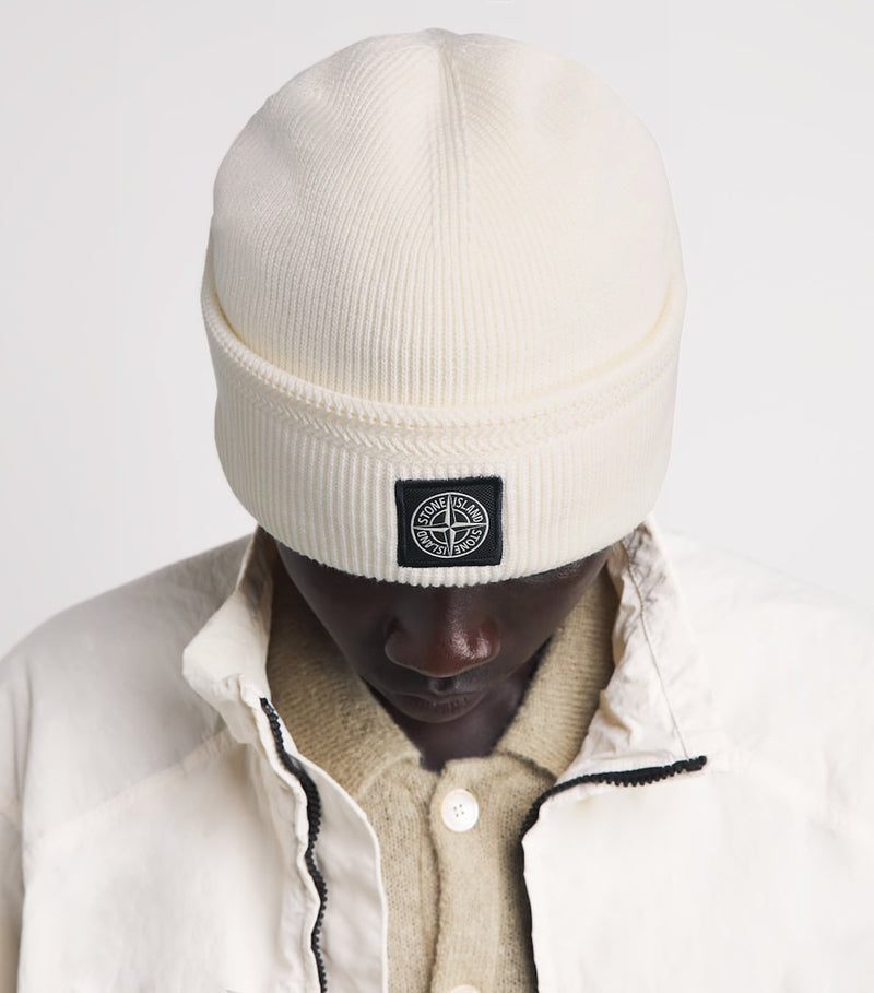 Stone Island beanie with compass patch - British product