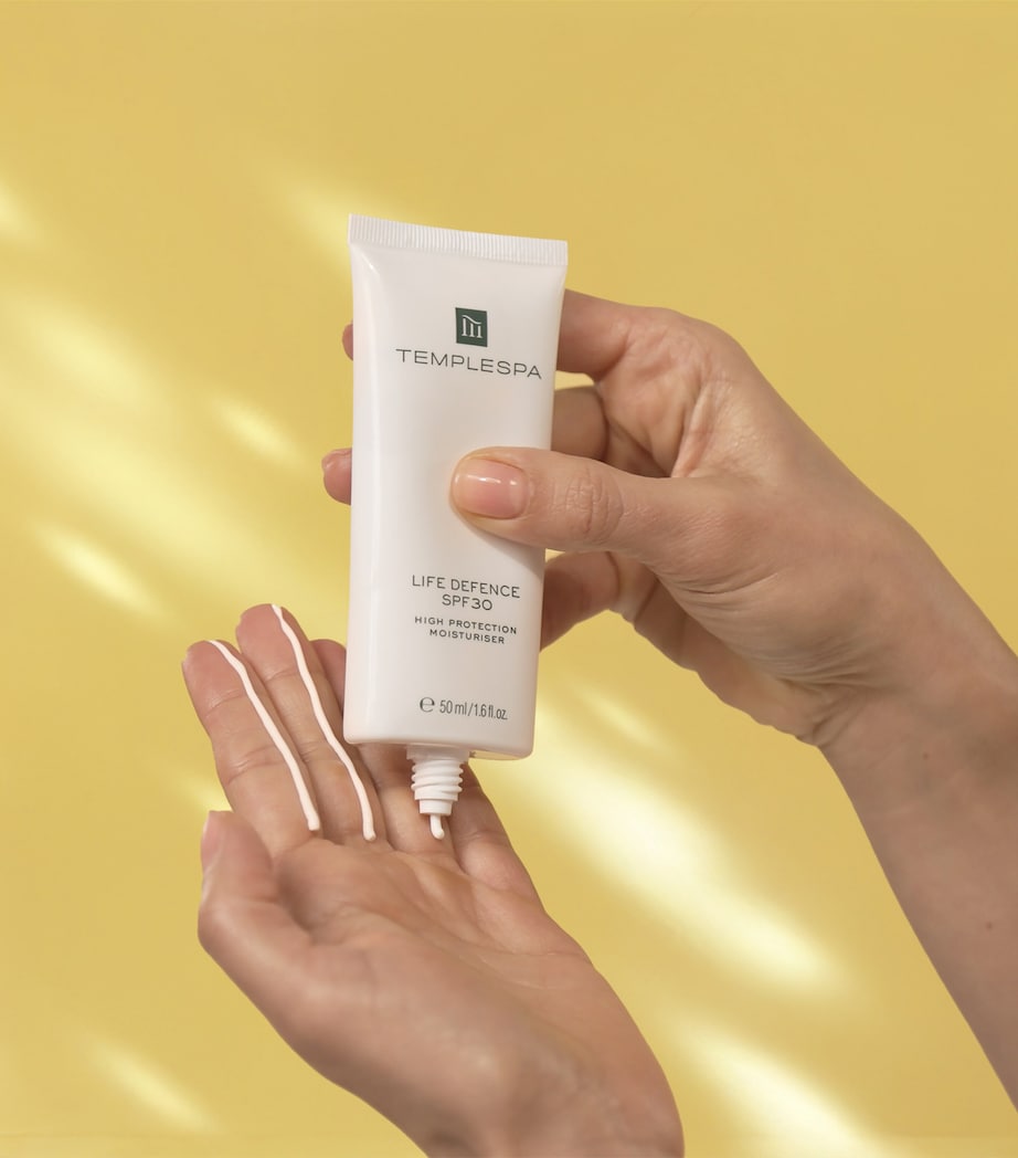 TEMPLESPA Life Defence SPF30 moisturizer 50ml (British brand)