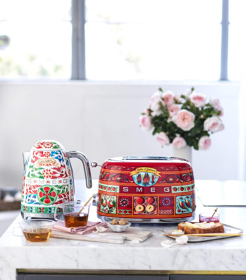 Smeg x Dolce & Gabbana Sicily is my love edition kettle (British brand)