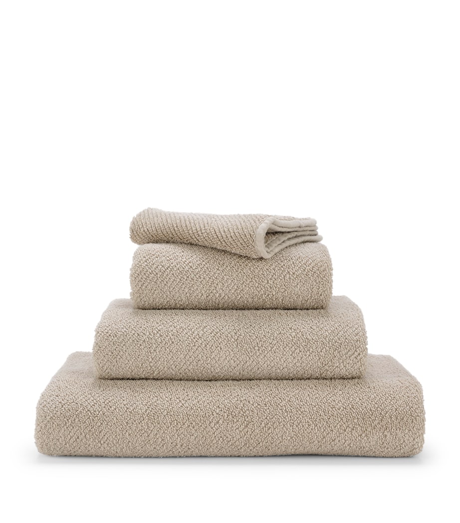 Abyss & Habidecor Twill bath sheet 105x180cm - British product