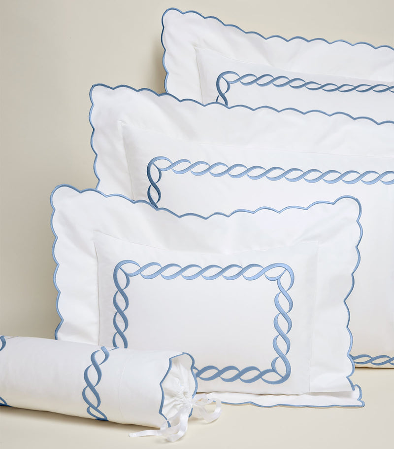 Pratesi Oxford pillowcase with braid motif, 30cm x 40cm, imported from the UK