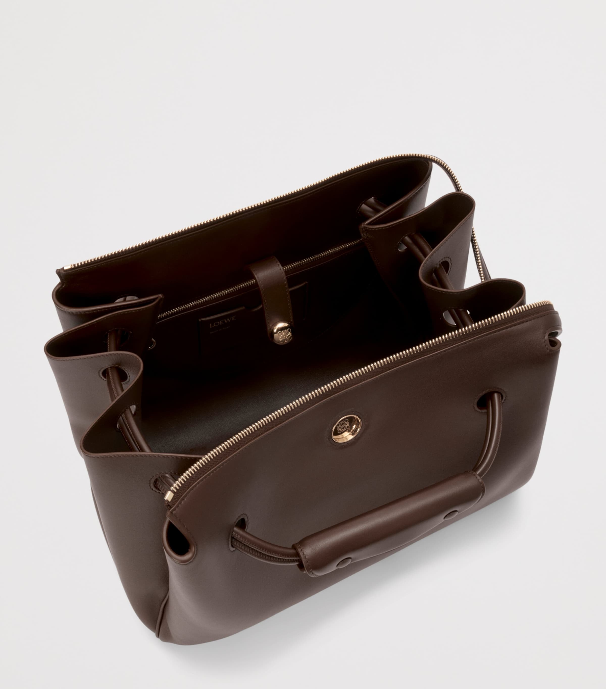 LOEWE grained leather Madrid shoulder bag (British brand)