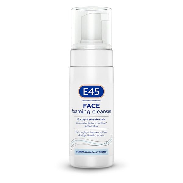 E45 Face Foaming Cleanser For Dry & Sensitive Skin 150ml GOODS Superdrug   