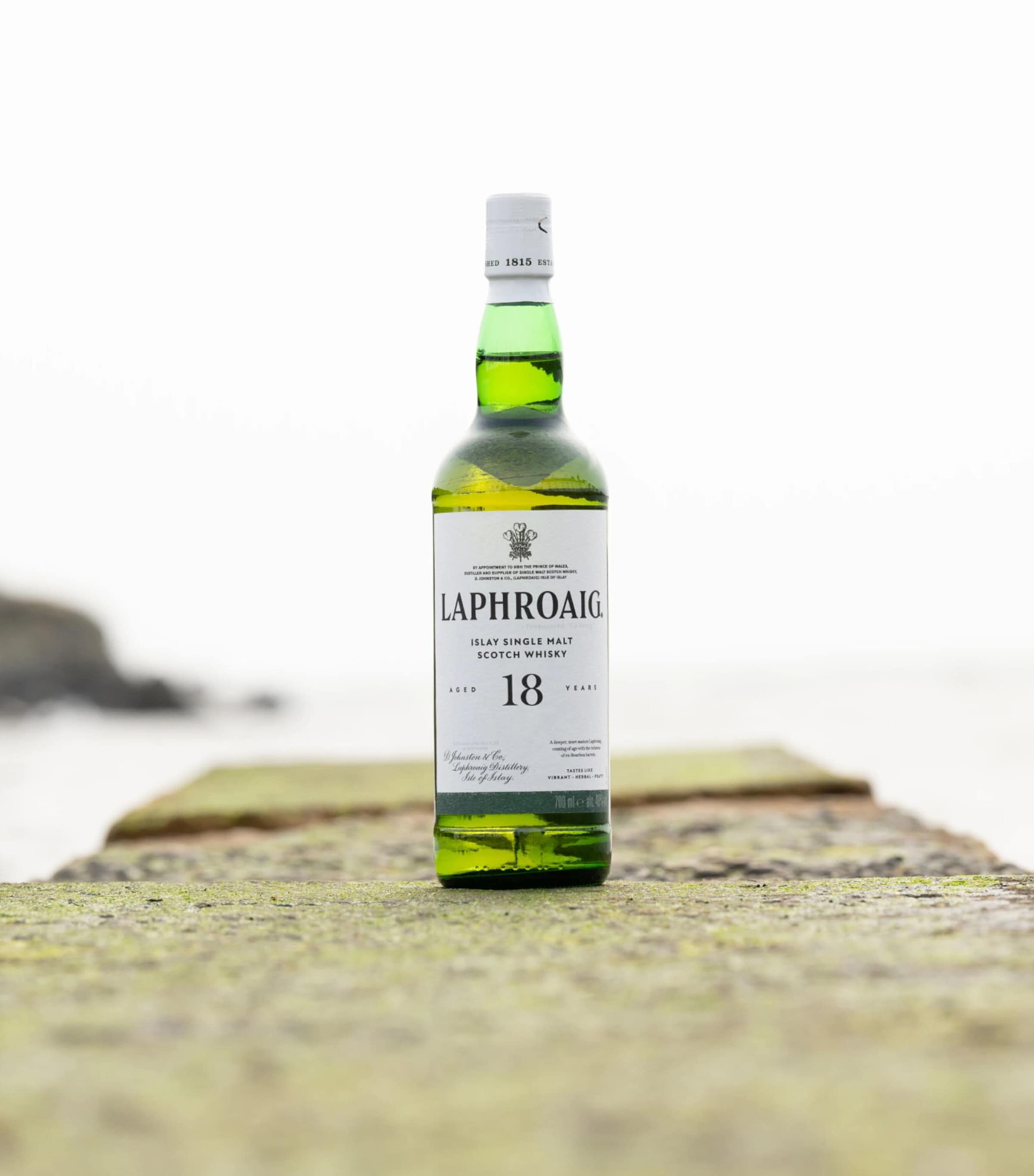 Laphroaig 18-Year-Old Scotch Whisky 70cl, UK version