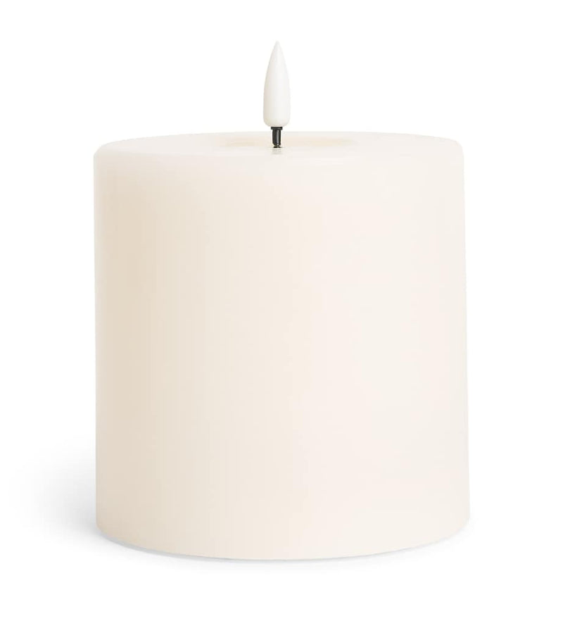 Deluxe Homeart LED pillar candle 10cm - British product