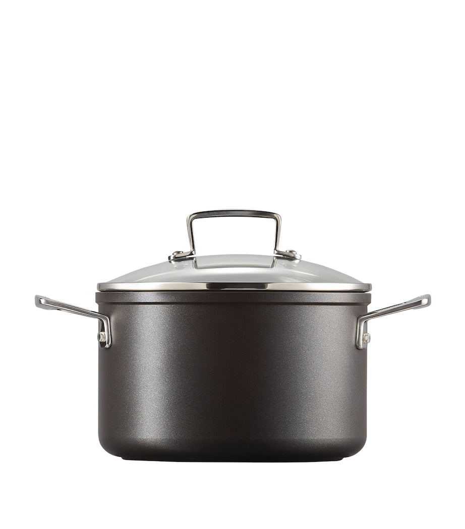 Le Creuset toughened non-stick casserole dish 21cm, UK version