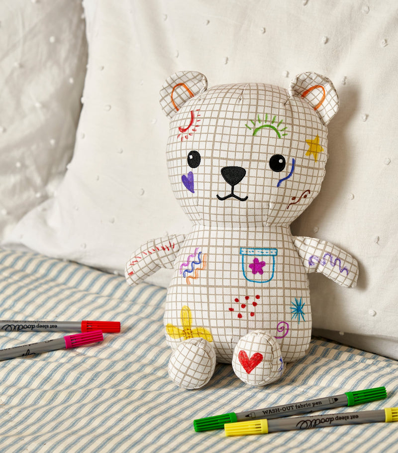 eatsleepdoodle Colour-In and Doodle Artie Bear - British product