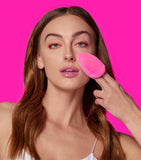 Beautyblender teardrop-shaped powder puff with finger pocket - British product