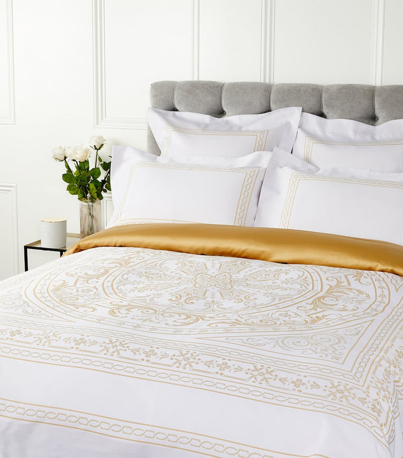 Egyptian Cotton Super King Duvet Cover with Gold Accents 260cm x 220cm