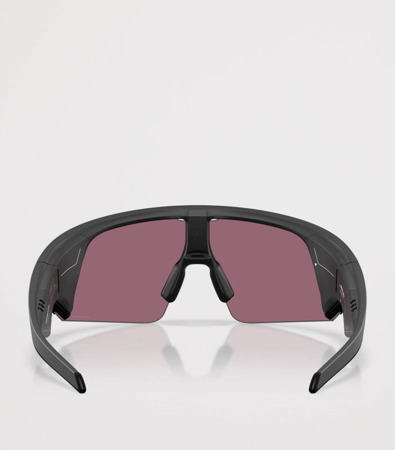 Oakley Meta Vanguard AI sunglasses, UK version