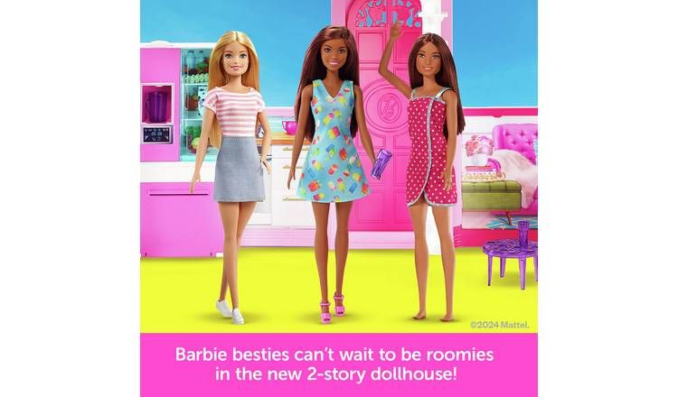 Barbie Estate Dolls House and 3 Dolls