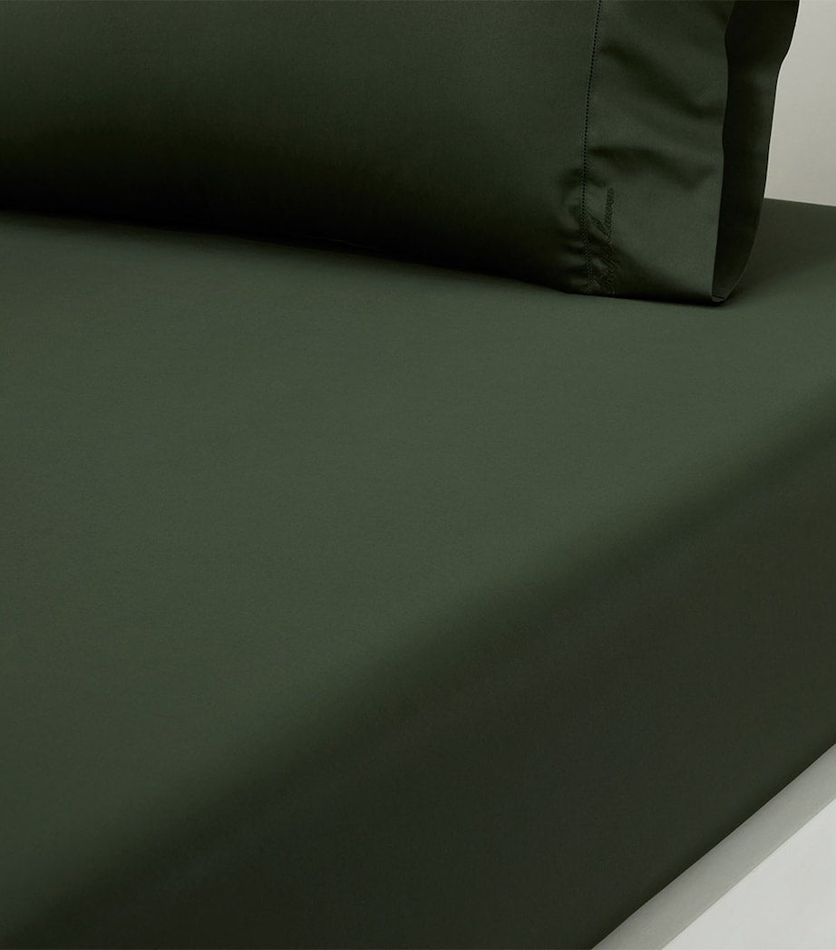 Ralph Lauren RL624 Super King Fitted Sheet, imported from the UK