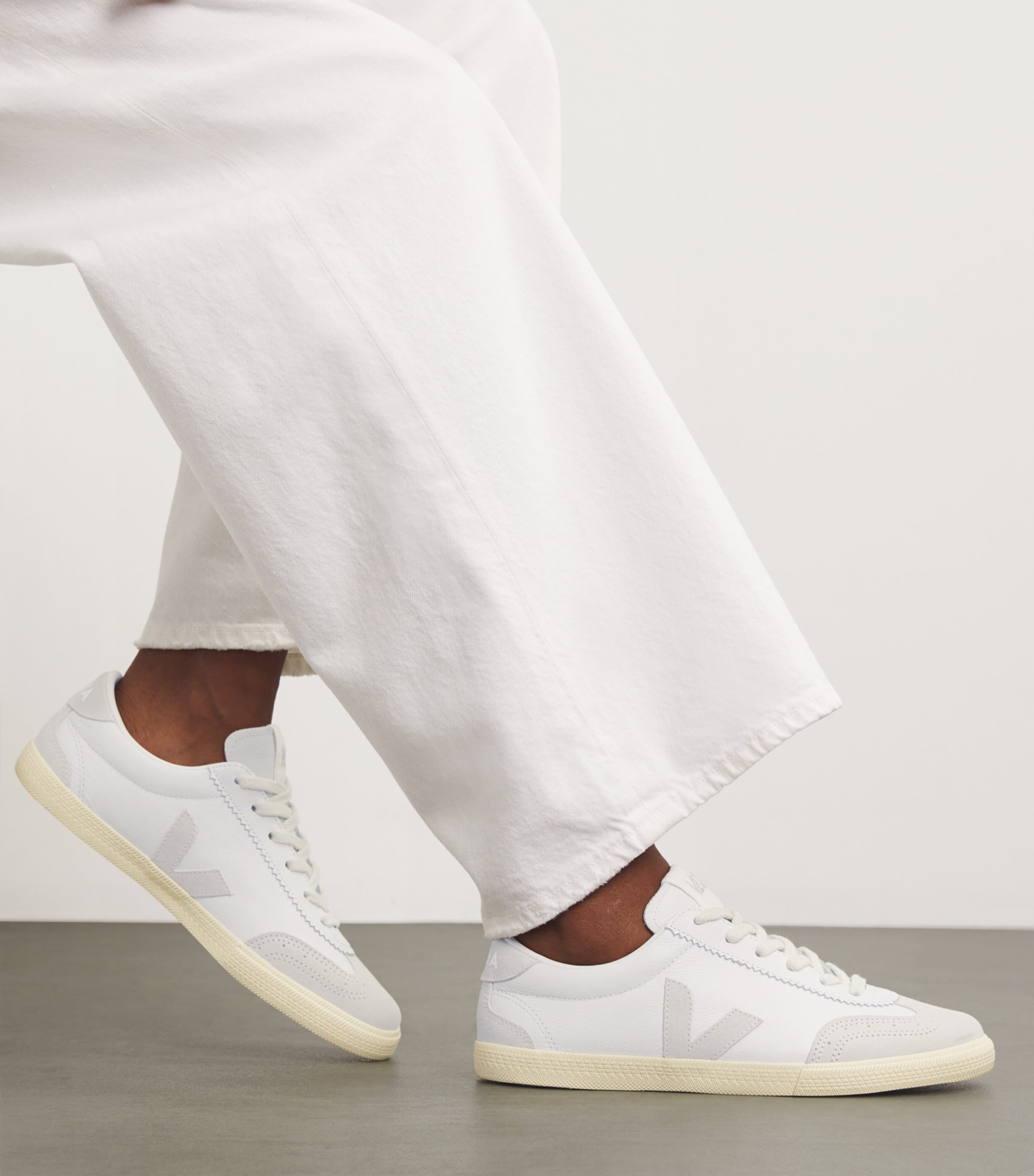Veja Leather Volley sneakers (British brand)