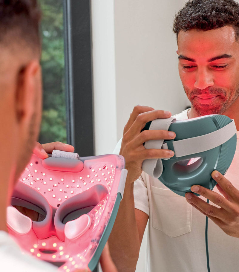 Shark CryoGlow LED anti-ageing mask set, UK version