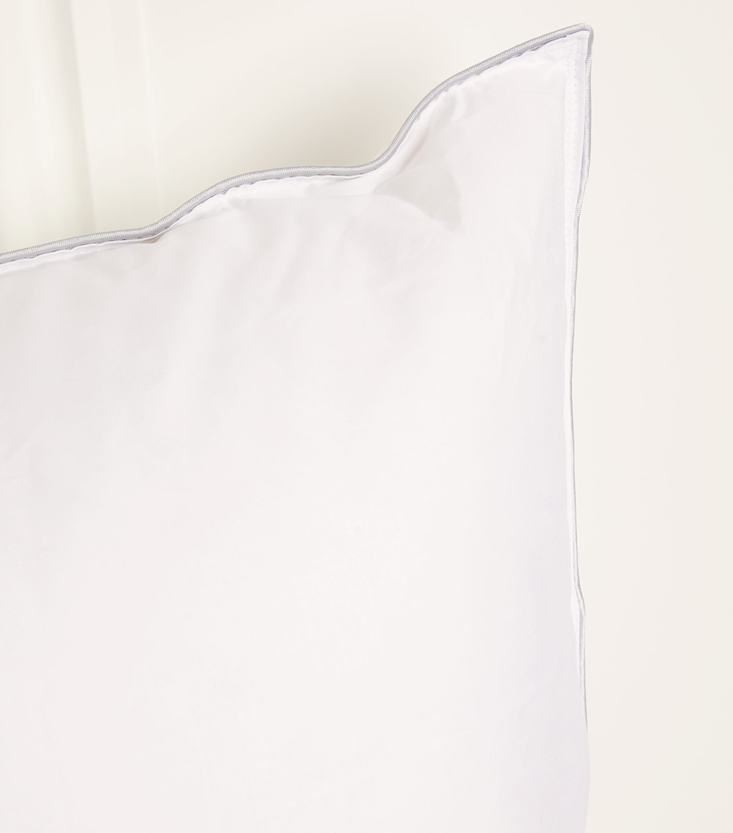 Frette medium-firm down king pillow, 53cm x 94cm - British product