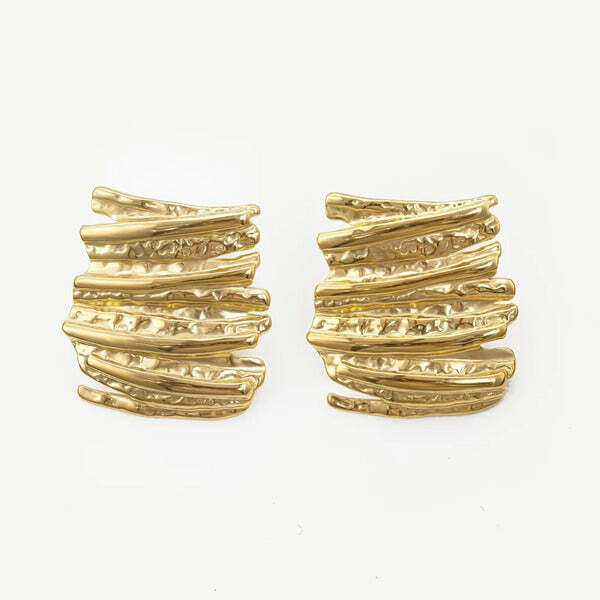 MUCHV big hammered gold stud earrings 2.8cm - British product