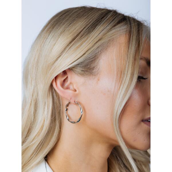 SVNX twisted hoop earrings in silver - British product