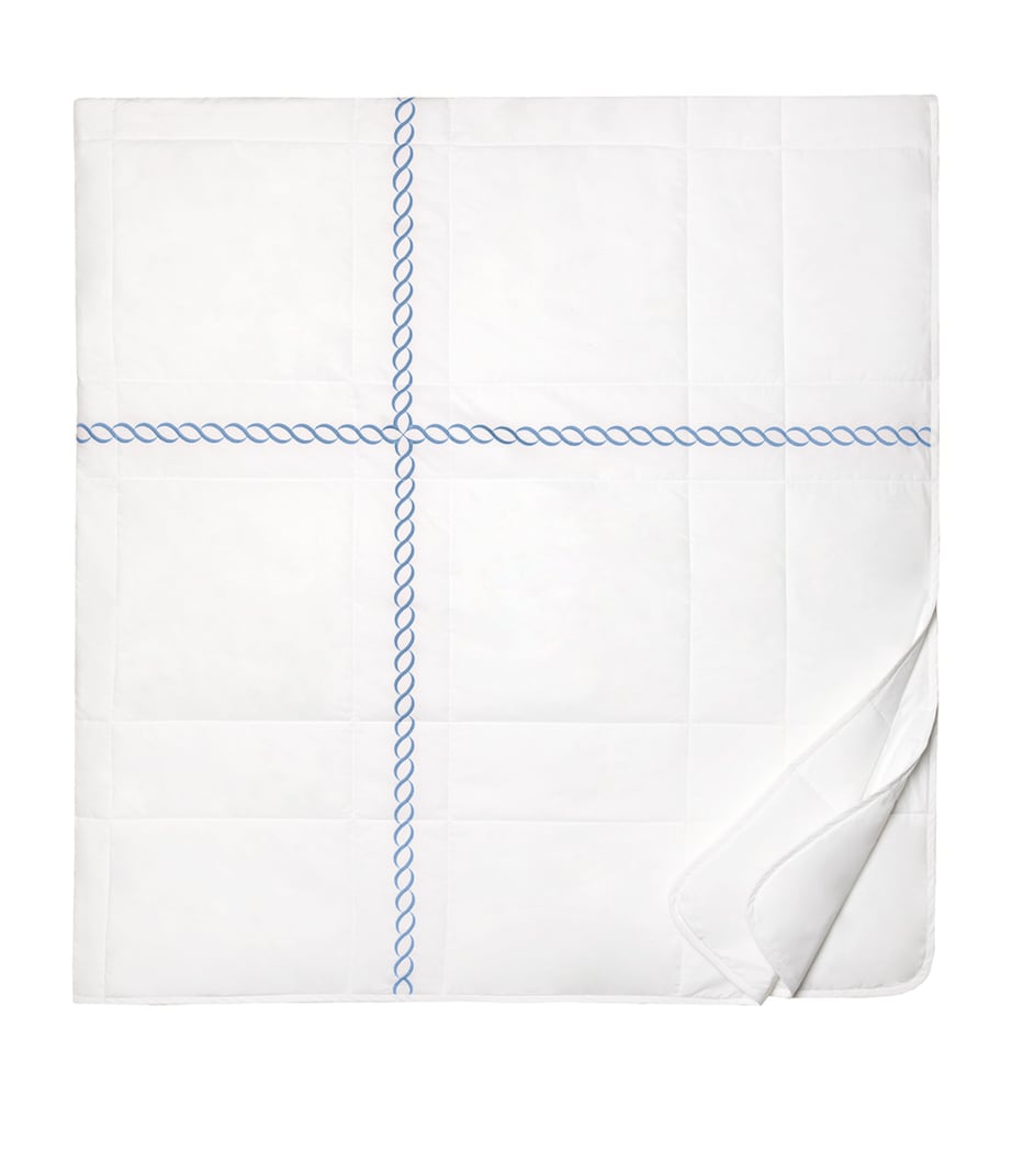 King Size Bedspread with Synthetic Filling and Embroidered Braid Motif