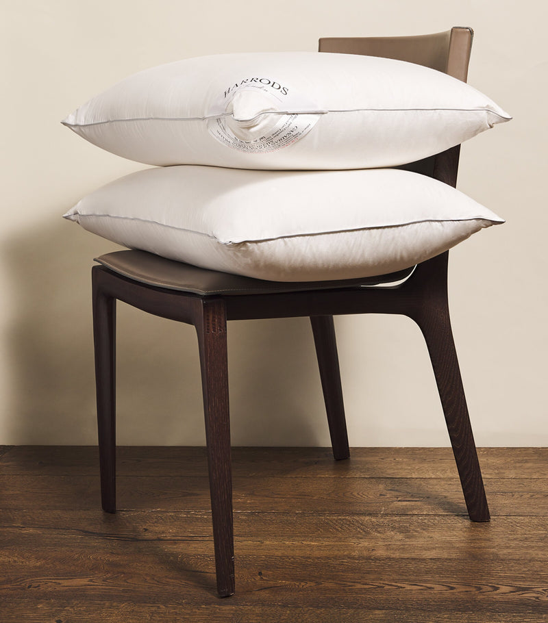 Harrods of London medium firm Canadian goose down pillow 50cm x 75cm, UK version