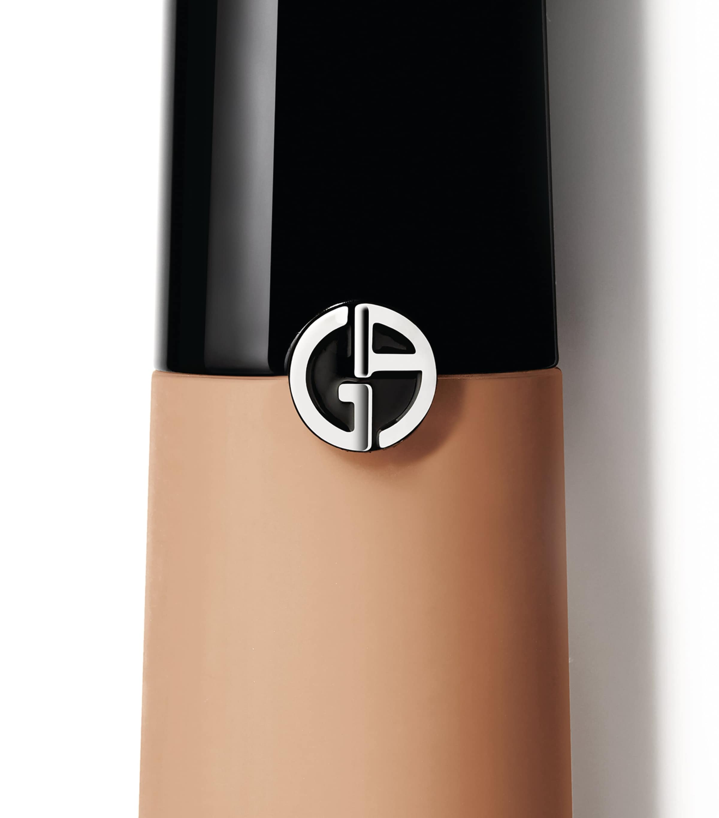 Armani Luminous Silk Concealer - British product