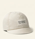 Casquette Prada Re-Nylon avec logo triangle, fabriquée en Italie, version britannique