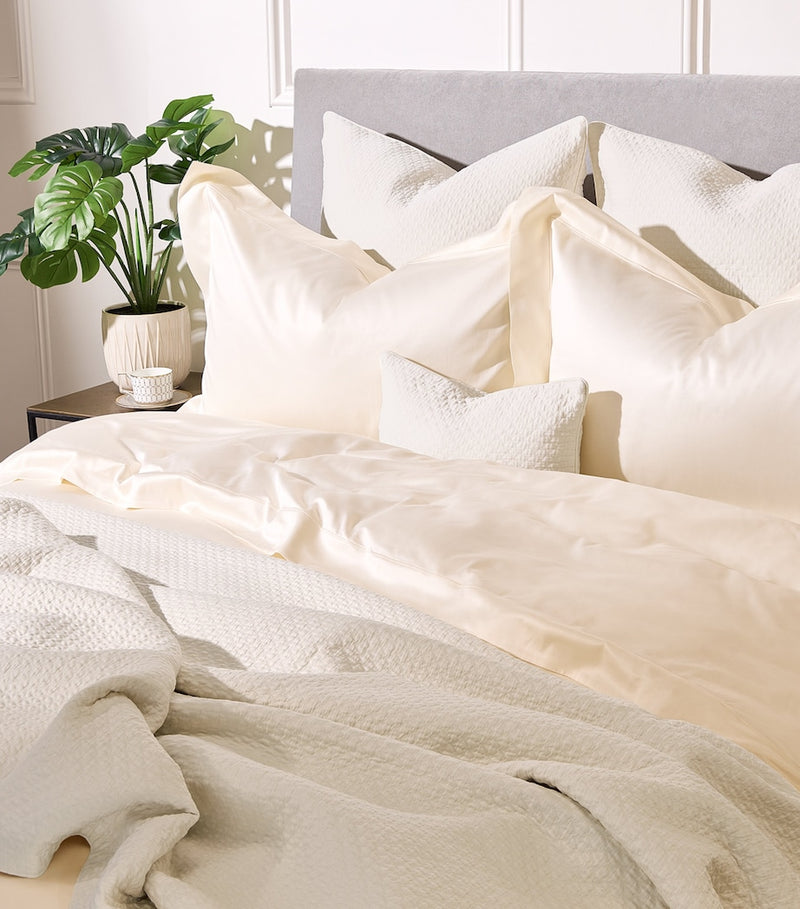 Celso De Lemos king bedspread flat sheet 245cm x 255cm - British product