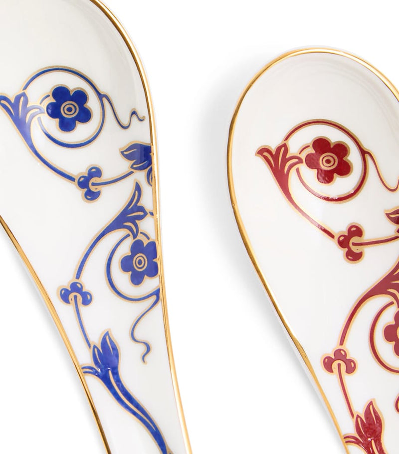 Wedgwood Renaissance soup bowls and spoons set (British brand)