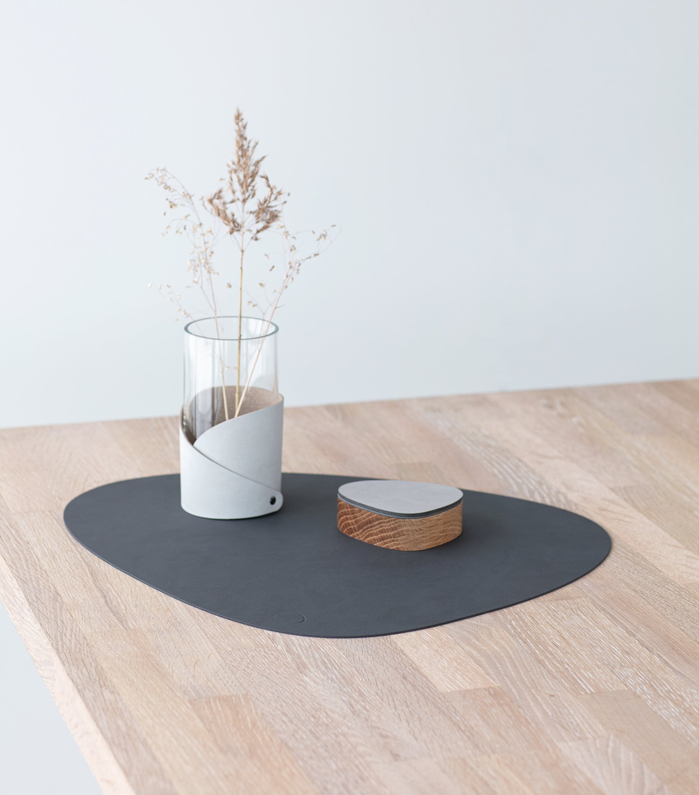 LIND DNA Nupo table mat set of 4, UK version