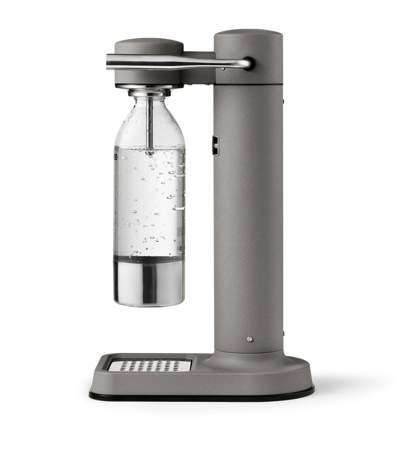 Aarke Pro Carbonator sparkling water maker - British product