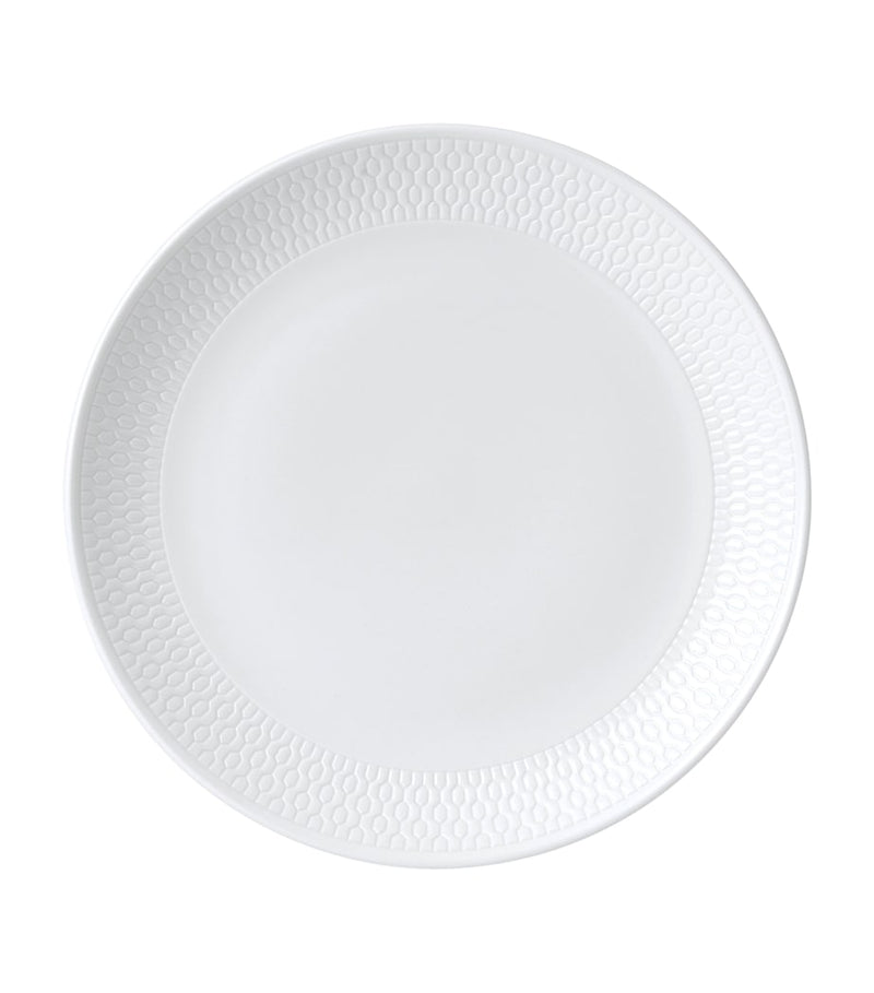 Wedgwood Gio plate 17cm (British brand)