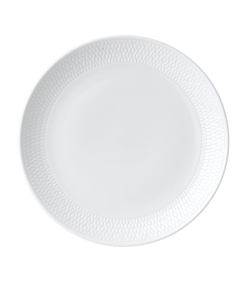 Wedgwood Gio plate 17cm (British brand)