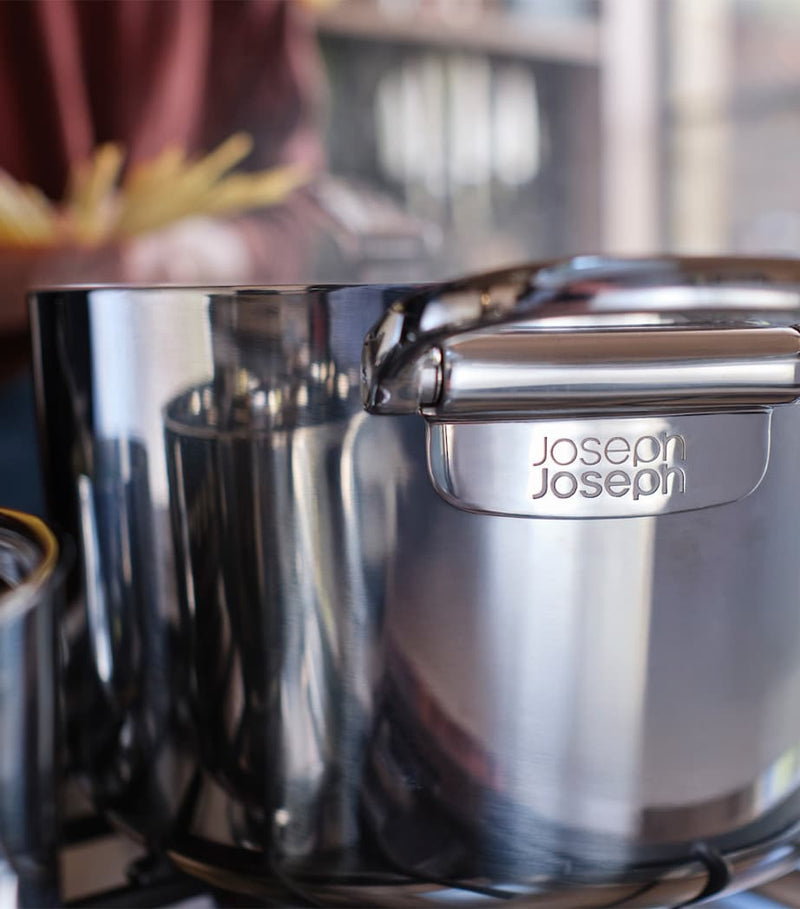 Joseph Joseph Space Steel Folding-Handle 5-Piece Cookware Set, UK version