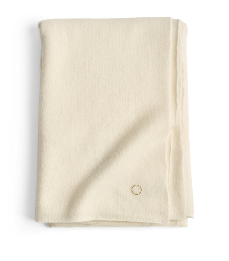 Oyuna Cashmere Silence Throw 190cm x 130cm (British brand)
