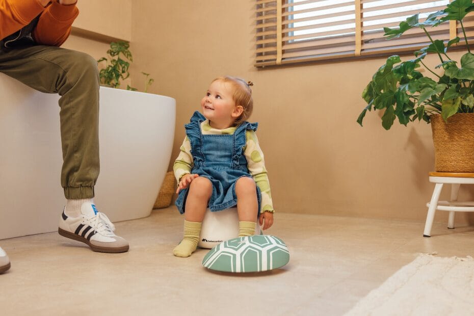 Bebeconfort Comfort Potty in turtle green, imported from the UK
