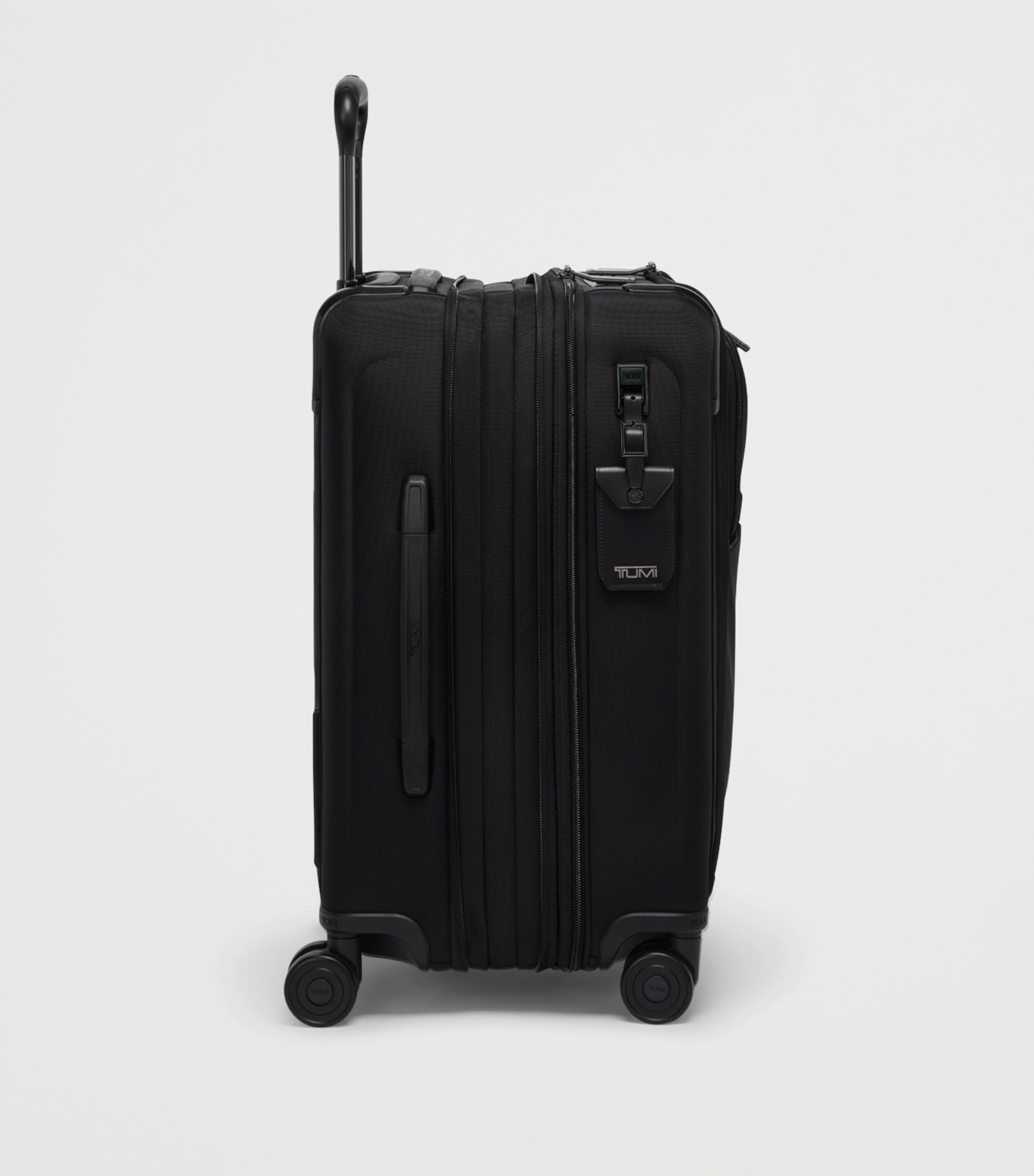 Tumi Alpha 4 cabin suitcase 55cm expandable, imported from the UK