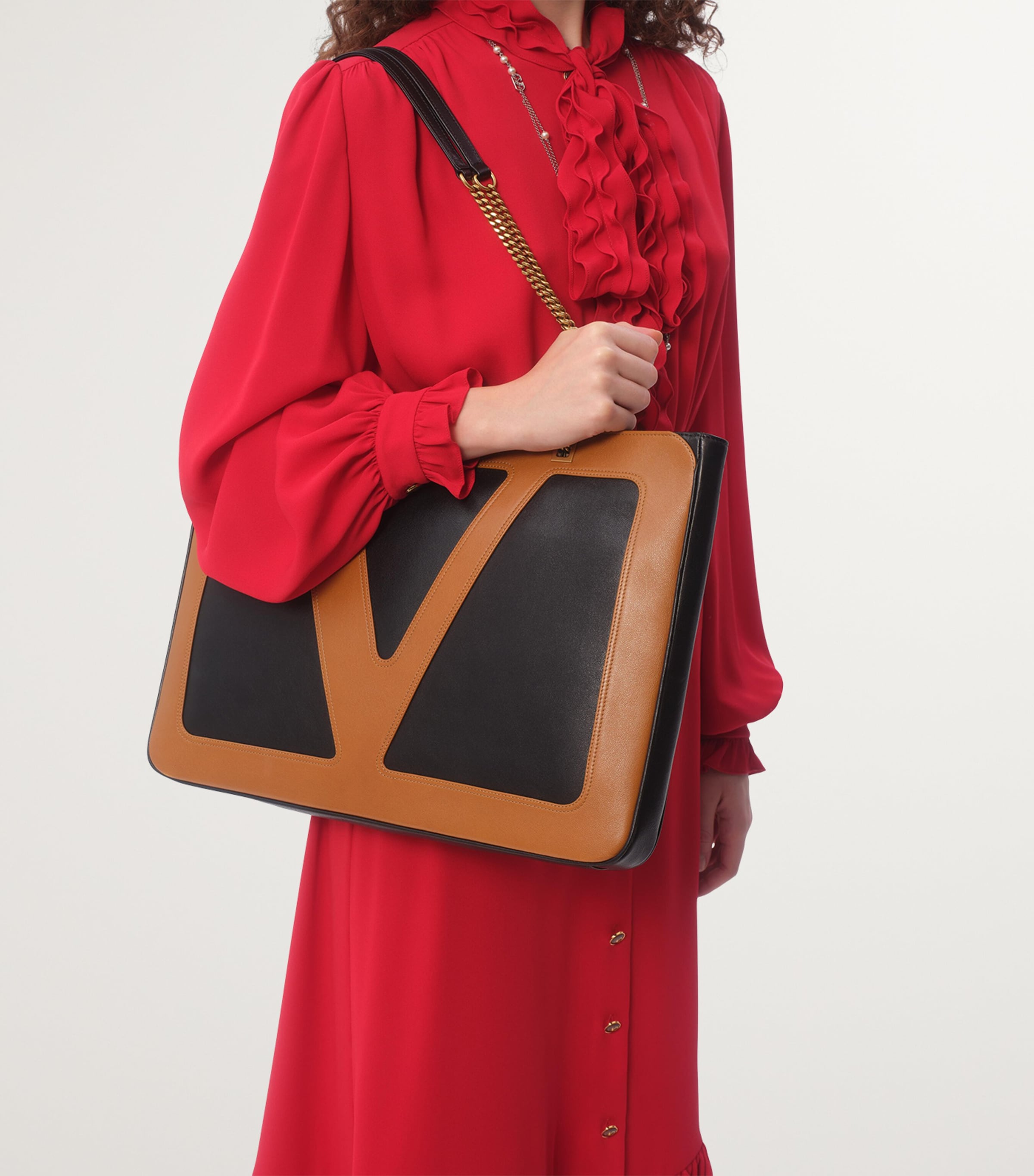 Valentino Garavani Viva Superstar large tote bag, UK version