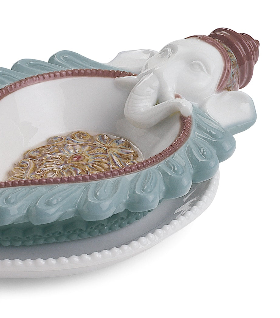 Lladró Ganesha Diya porcelain figurine H4cm - British product