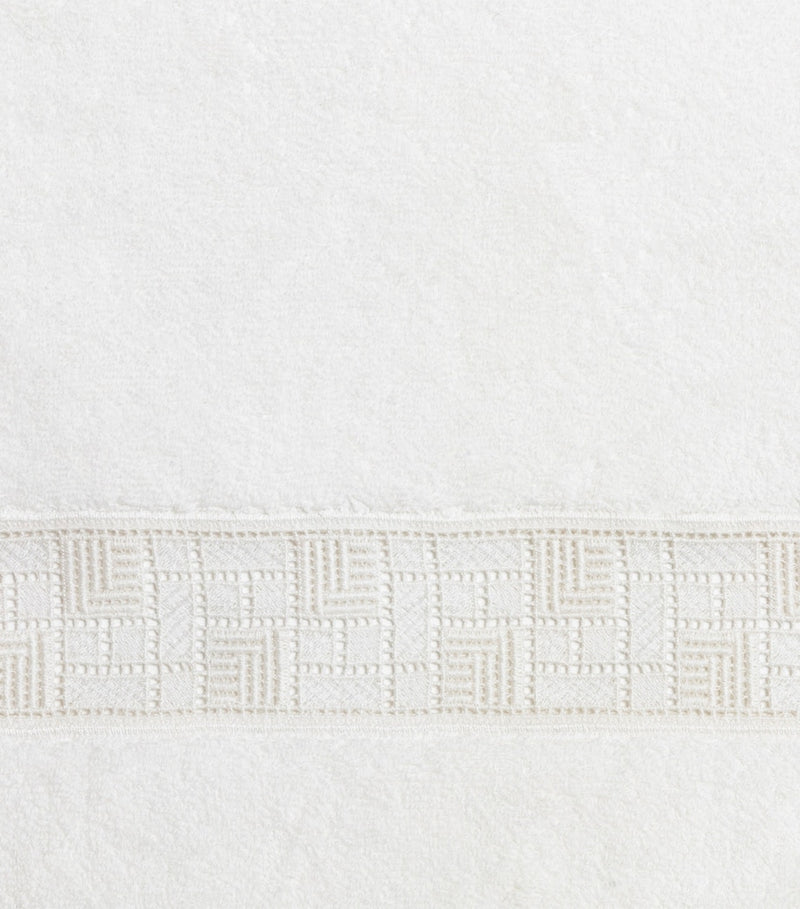 Frette Maze Lace bath sheet - British product