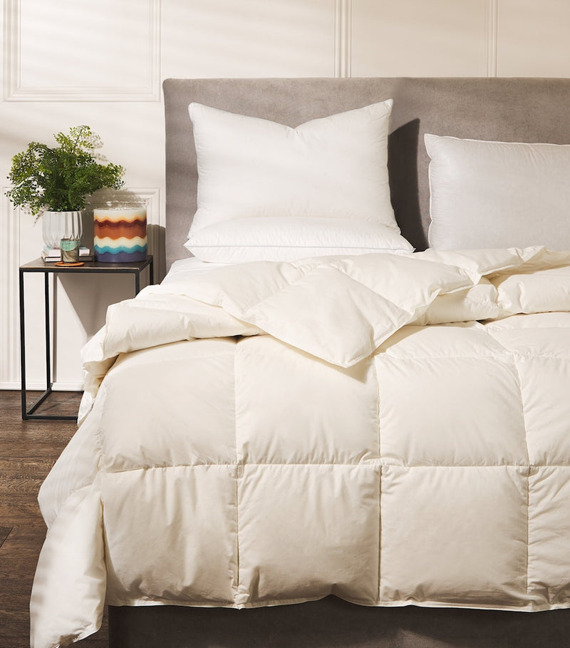 Harrods of London Matterhorn goose down duvet 200cm x 200cm, UK version