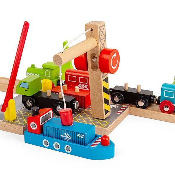 Bigjigs Rail Container Shipping Yard - McGrocer