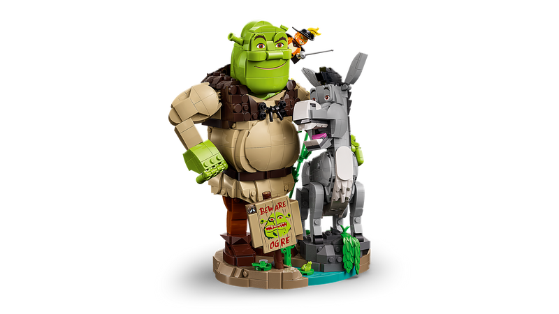 LEGO Shrek Donkey Puss in Boots model kit (British brand)