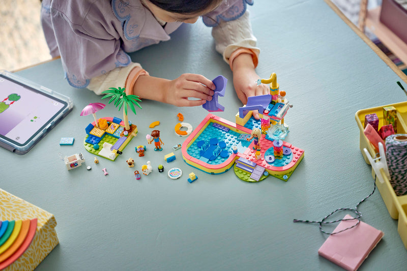 LEGO Friends Fun Water Park Day playset with pets - British product
