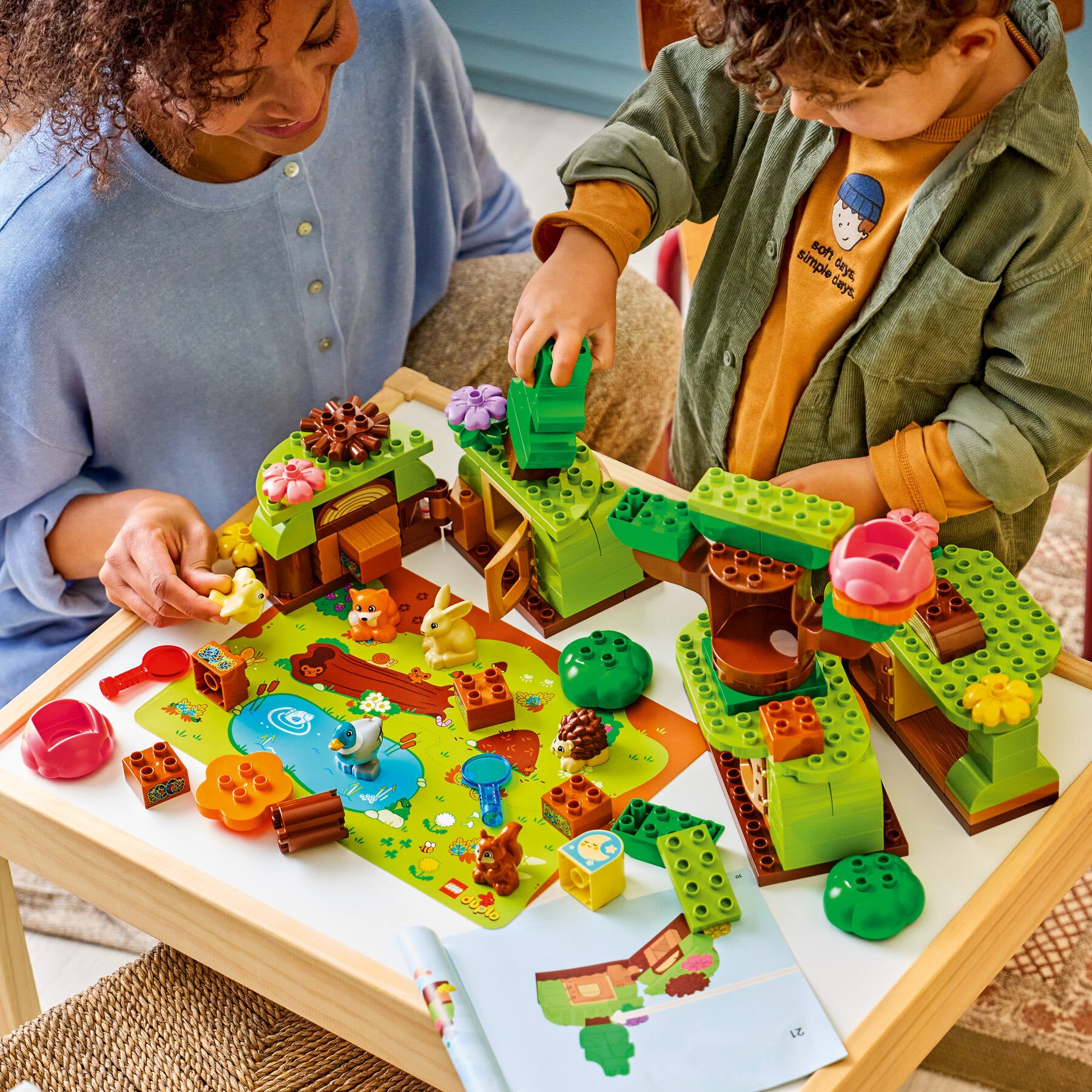 LEGO DUPLO Discovery Forest wild animals playset (British brand)