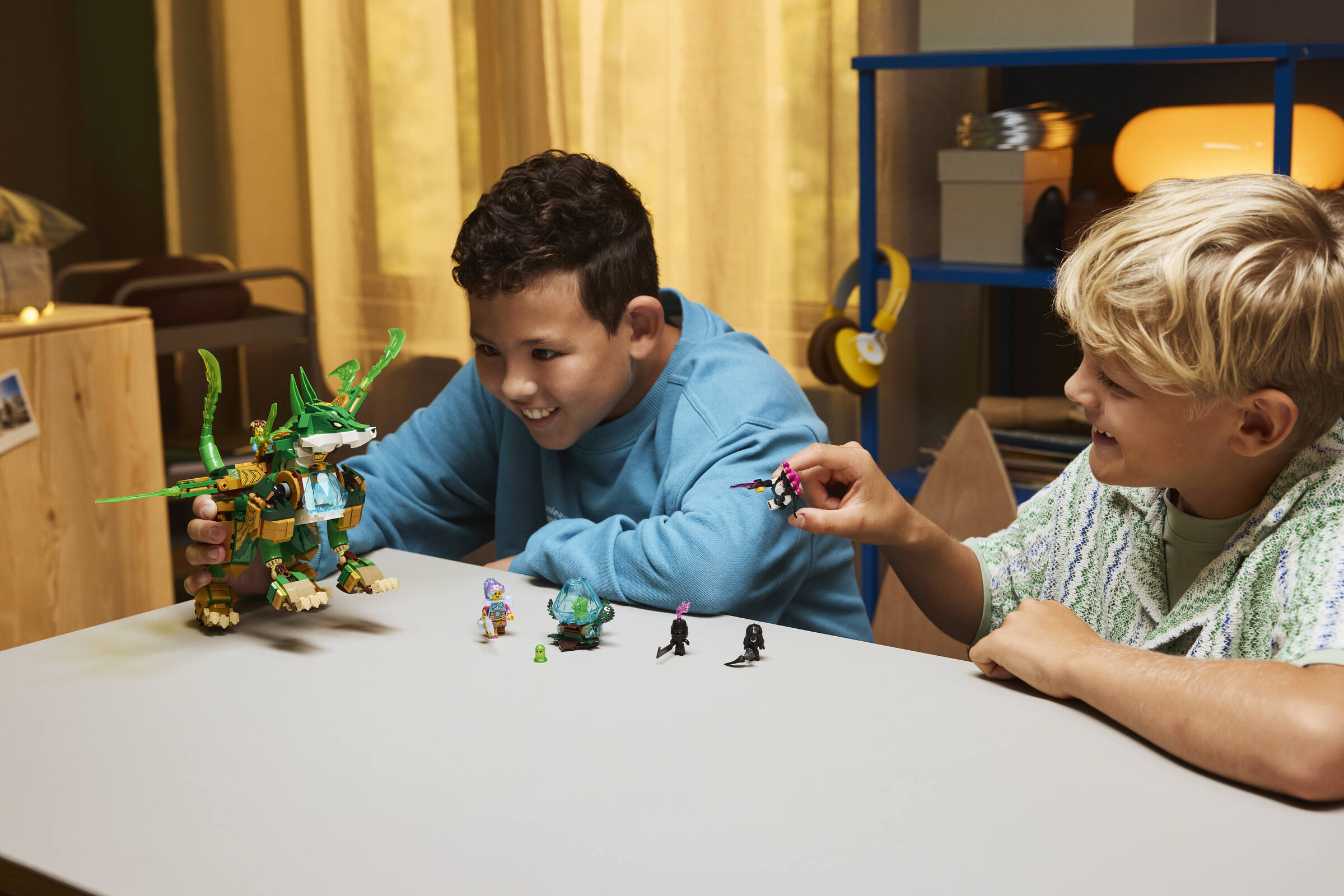 LEGO DREAMZzz Fox Guardian Mech building set, UK version