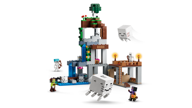 LEGO Minecraft Ghast Station building set 754 pieces, imported from the UK