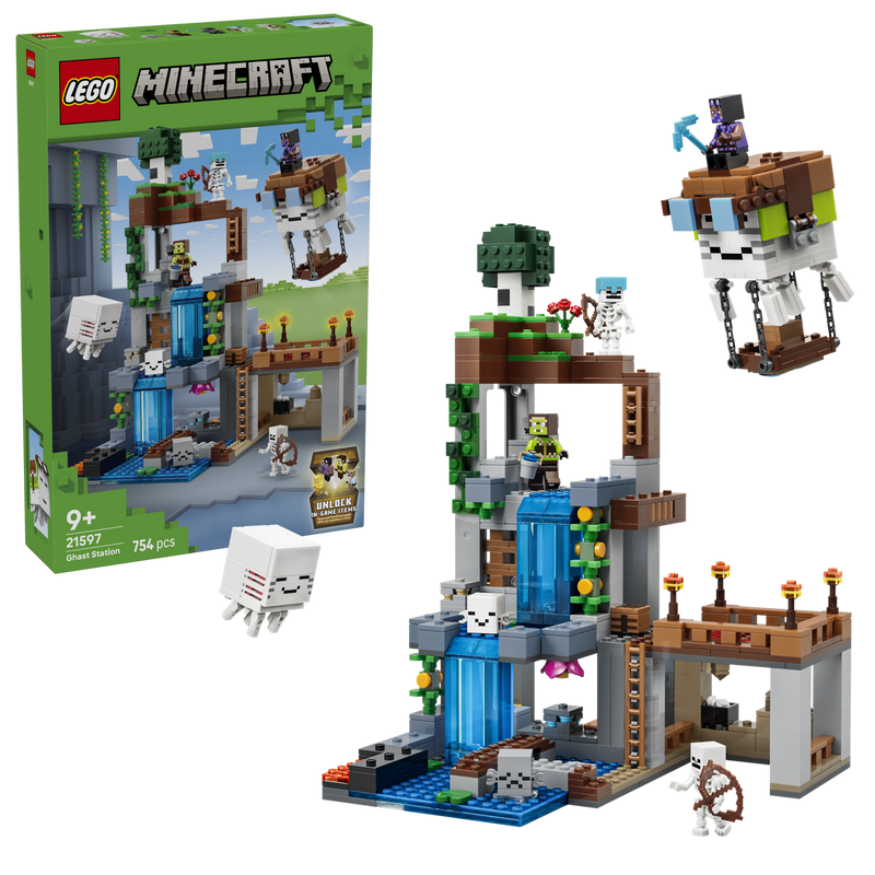 LEGO Minecraft Ghast Station building set 754 pieces, imported from the UK