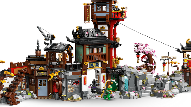 LEGO NINJAGO Old Town building set 4851 pieces, imported from the UK