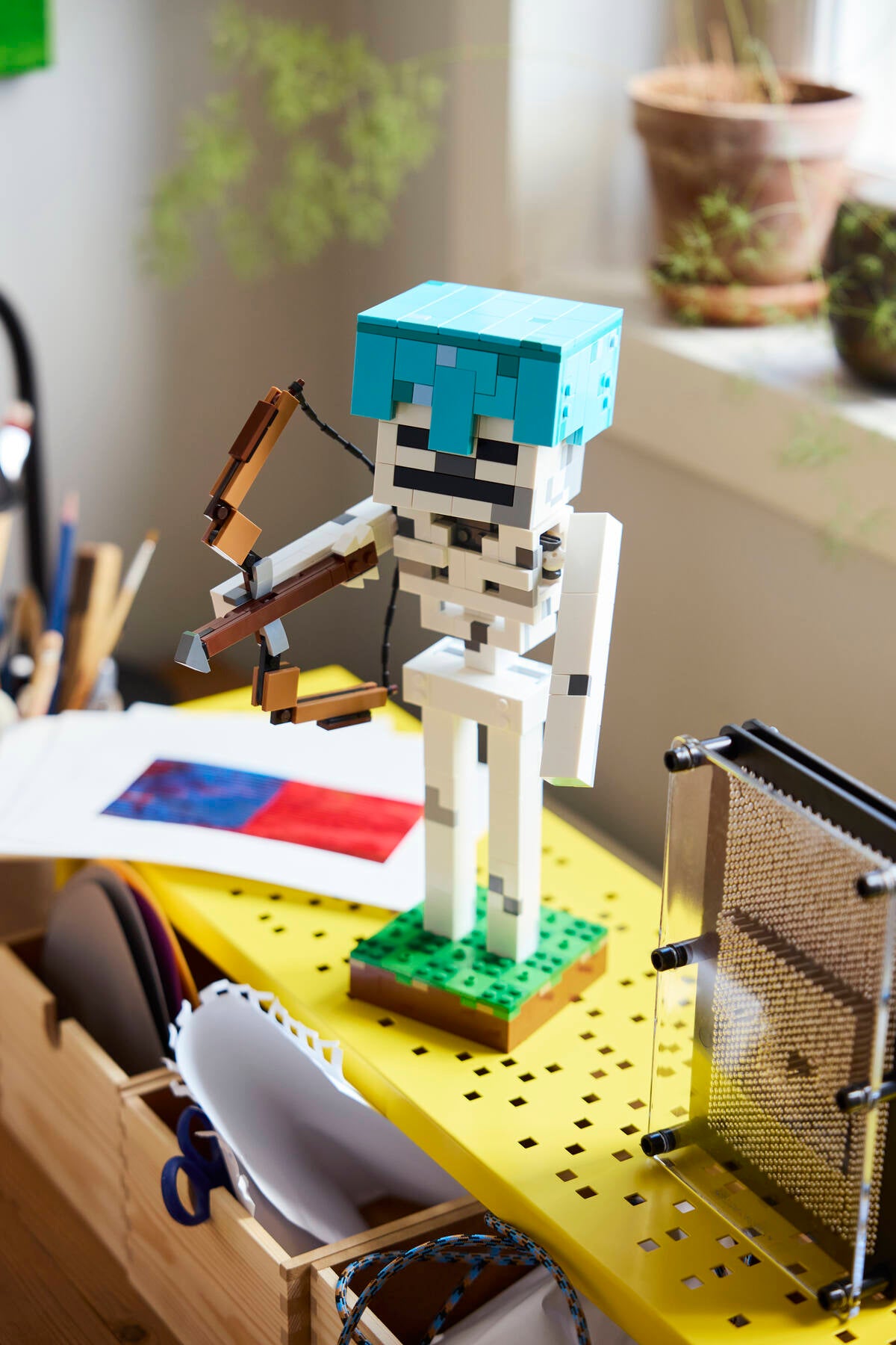 LEGO Minecraft Skeleton building set with bow and arrow 502 pieces (British brand)
